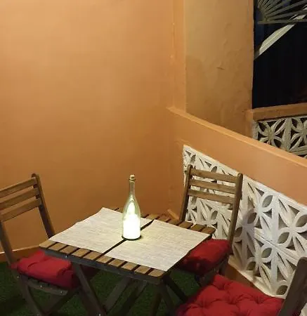 Estudio Neya Lägenhet